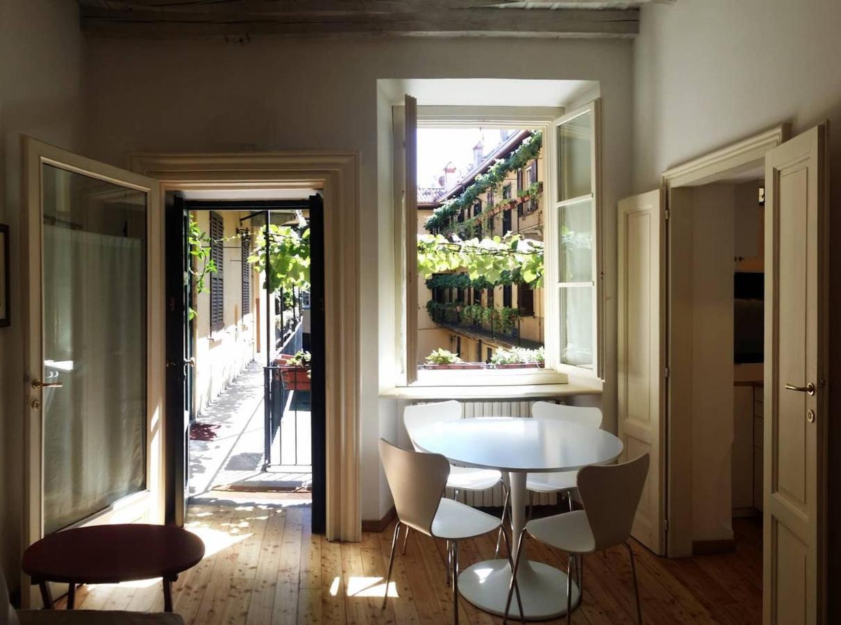 Apartamento Naviglio, Sweet Dreams In The Heart Of The Fun Milán Exterior foto